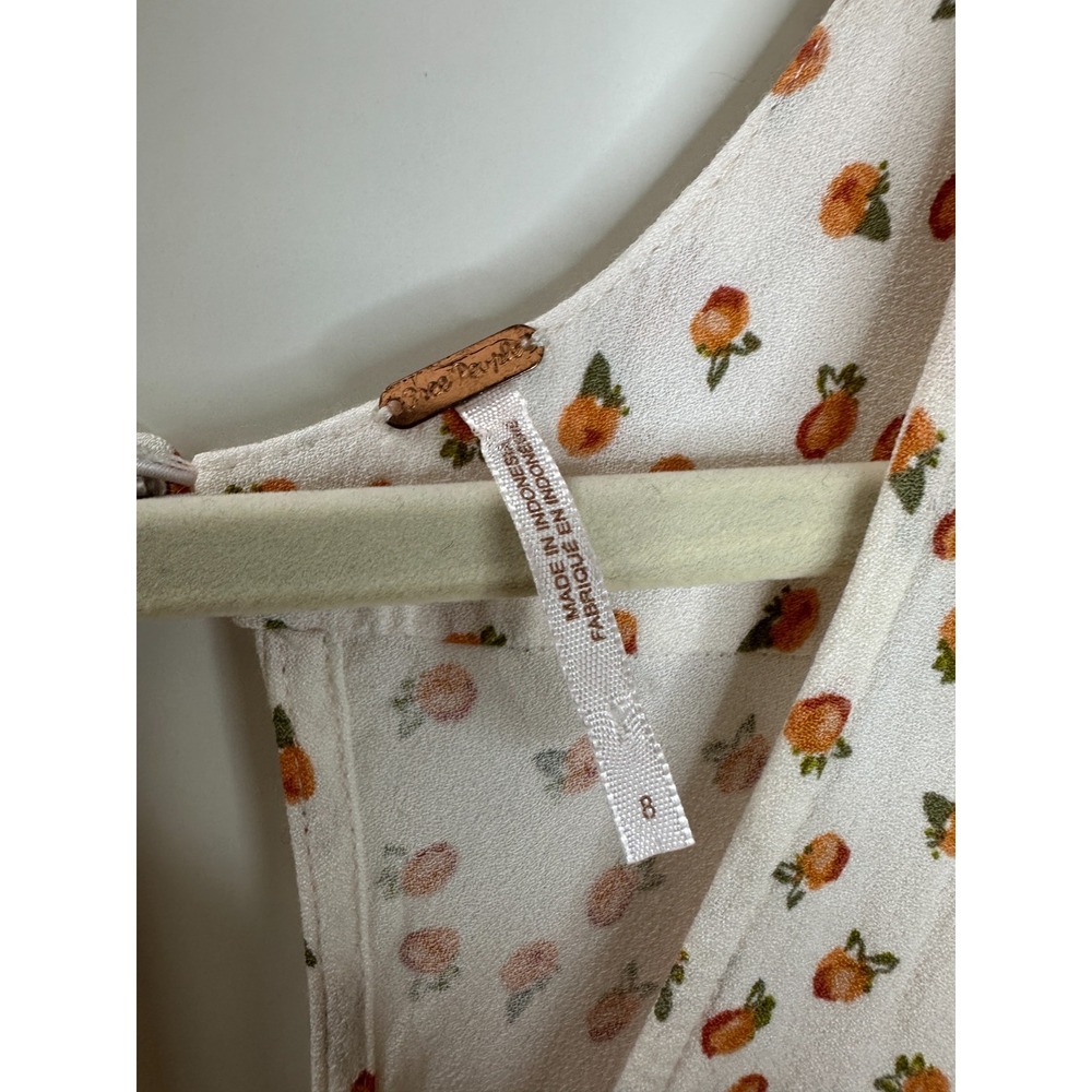 Free People Mia Short Sleeve Jumpsuit Ivory Peach Fruit Print Size 8 *Flawed - Picture 11 of 16